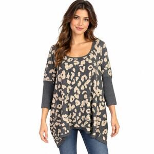 Isle by Melis Kozan Womens Leopard Print Knit Tunic Sweater Gray Cream NWT